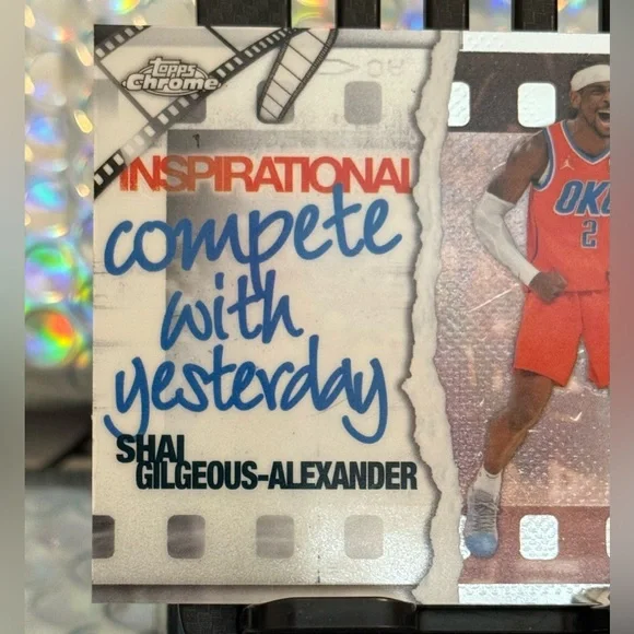 Shai Gilgeous-Alexander 2025-26 Topps Chrome Inspirational IP-11 OKC Thunder - Picture 2 of 5
